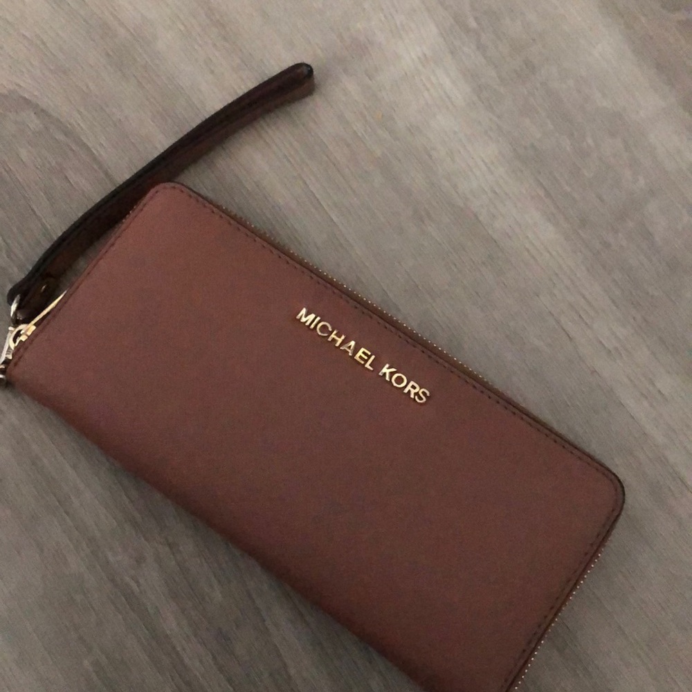 Michale Kors wallet
